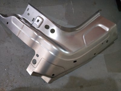 機(jī)械手激光切割機(jī)切割加工這些材質(zhì)時(shí)要注意哦 機(jī)械手激光切割機(jī)切割加工這些材質(zhì)時(shí)要注意哦